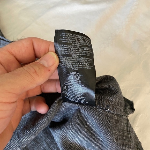 GUESS Men's Gray Long Sleeve 1/2 Button Up Collared Shirt Size Large Y2K Pockets - Picture 13 of 14